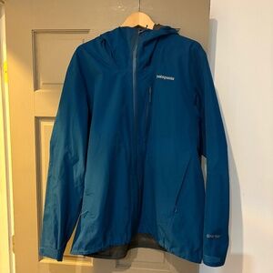 Patagonia Blue Gore-Tex Shell XL
